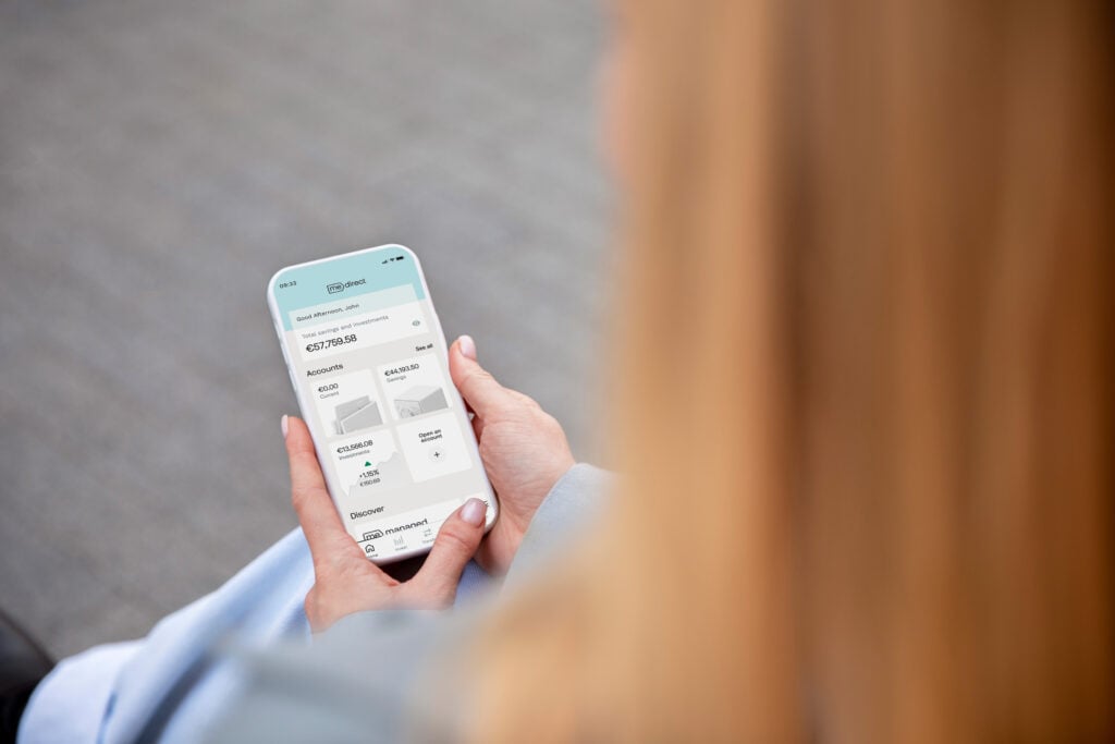 close-up-hands-holding-phone